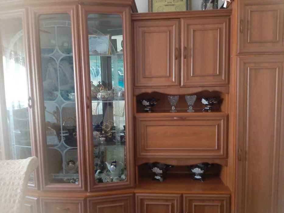 мебель для гостиной в хорошем состоянии