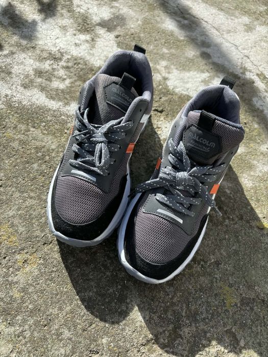 Мъжки спортни мараъонки