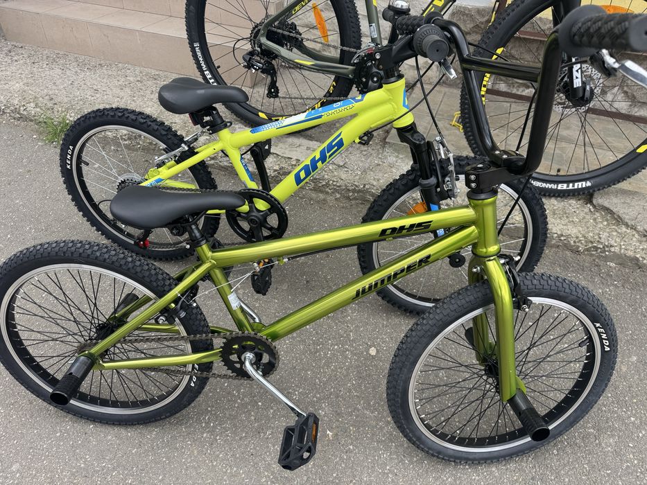 Vand biciclete diferite modele,service biciclete si piese
