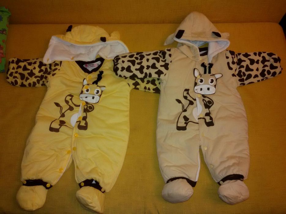 Продам НОВЫЕ детские демисезонные комбинезоны на 4-6 месяцев