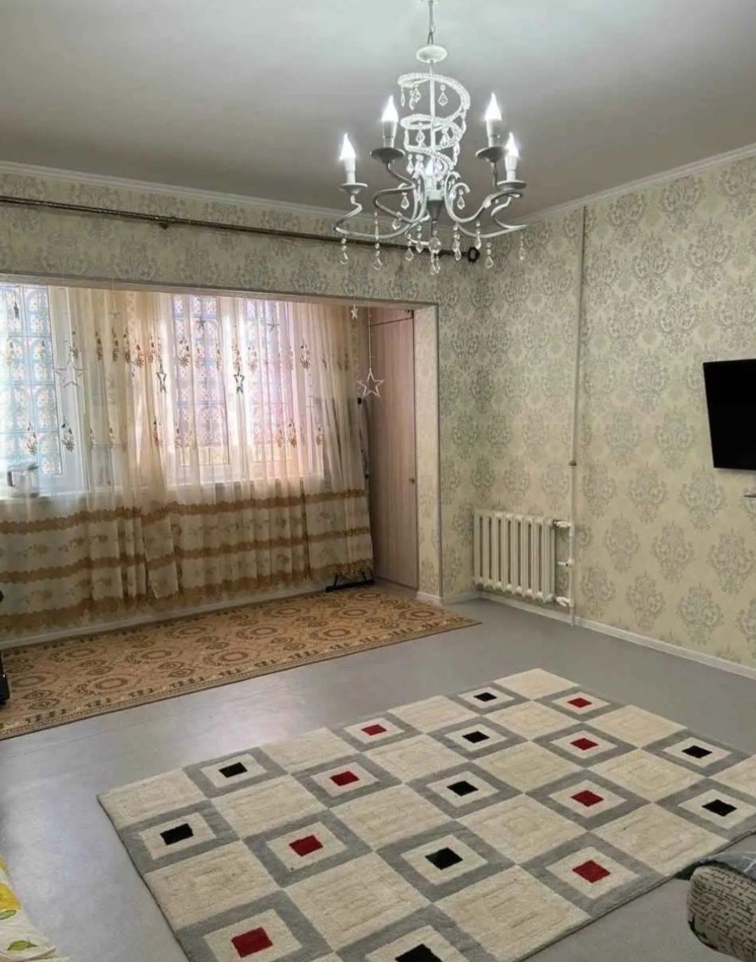 Метро Ойбек 3/3/9. Квартира в центре, срочно