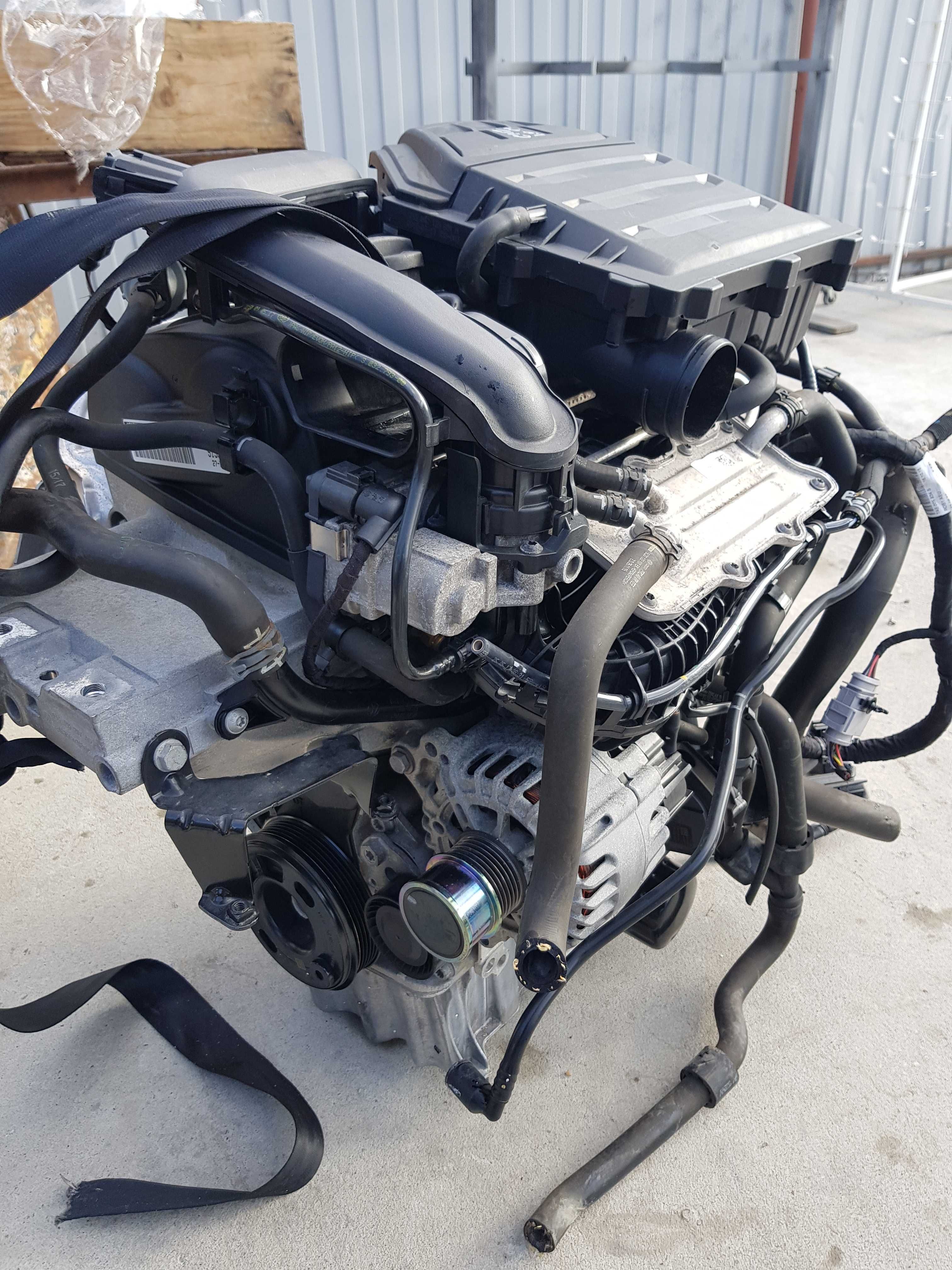 Motor 1.0 TSI CHZ VW Polo Golf 7 Octavia 3 A3 8V T-Roc