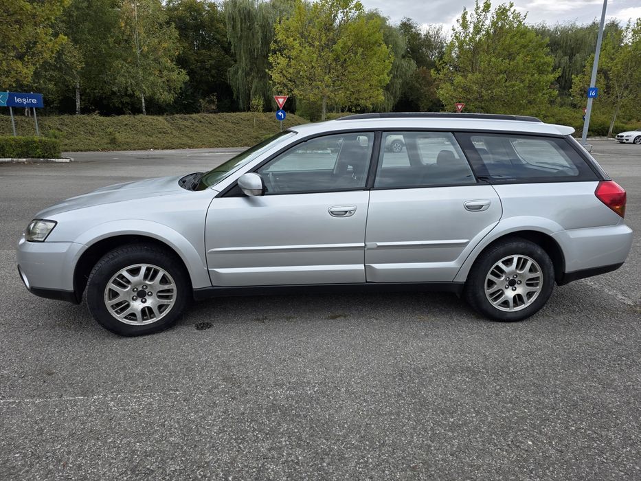Subaru Outback 2.5 2005