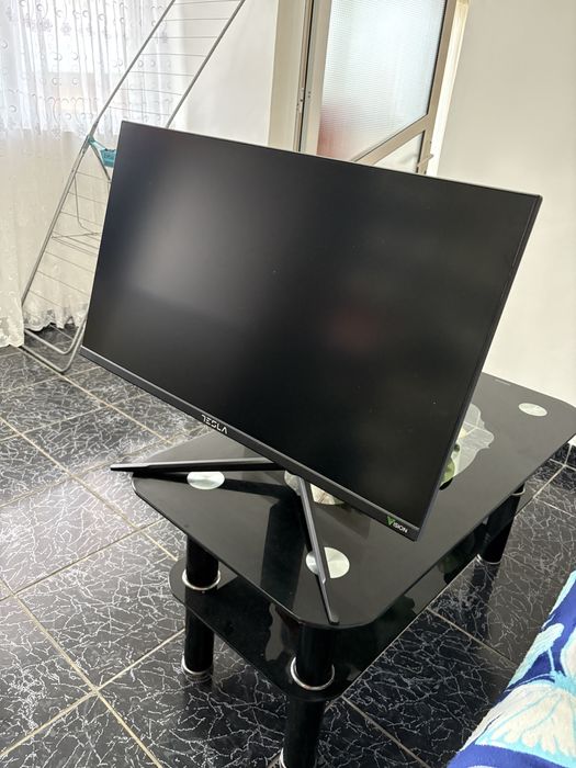 Vand monitor Tesla 165hz 27inch 0,3 ms