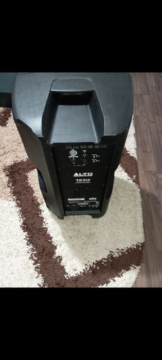 Vînd boxă activă Alto tx 322