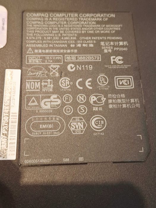 Laptop de colectie 2001 Compaq Armada M700 computer games 90-00's