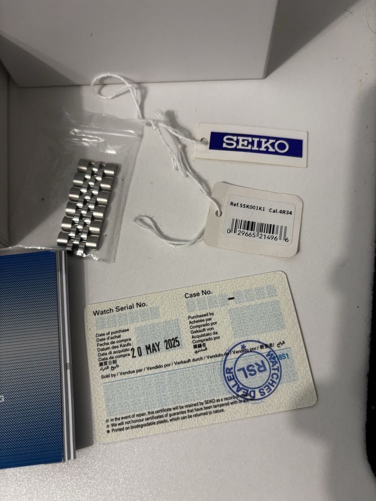 Seiko 5 GMT black grape