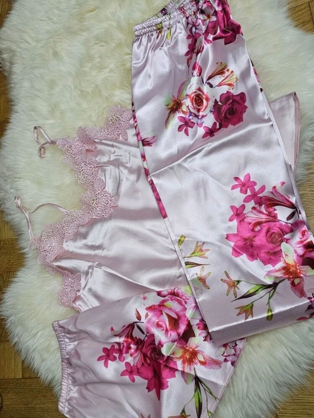 Pijama Satin Model Floral