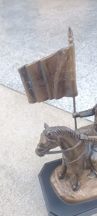 Statuie din metal neferos