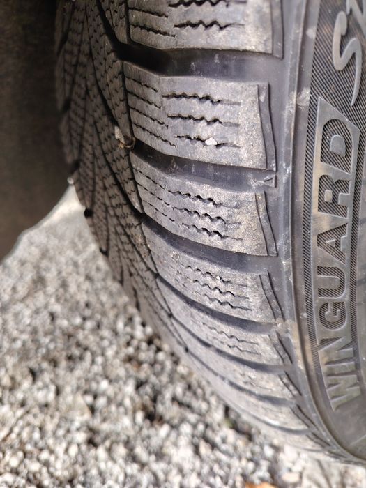 215 40 17 зимни гуми