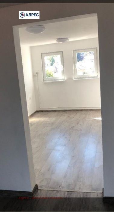 Офис в Плевен-Идеален център площ 90 цена 47000