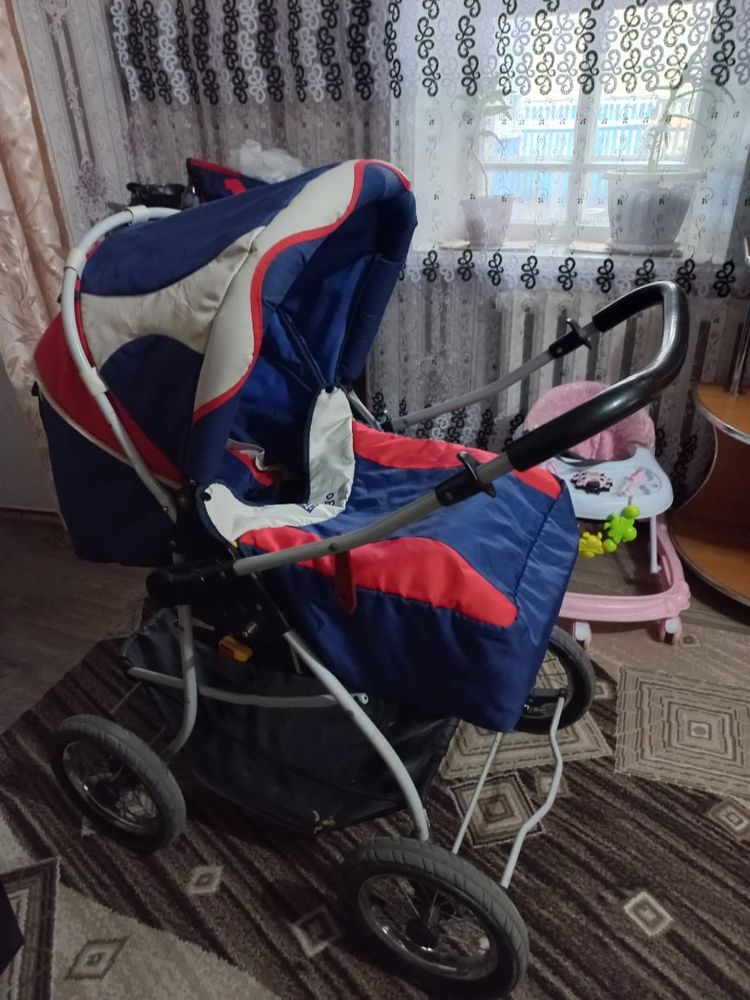 Продам Коляску)