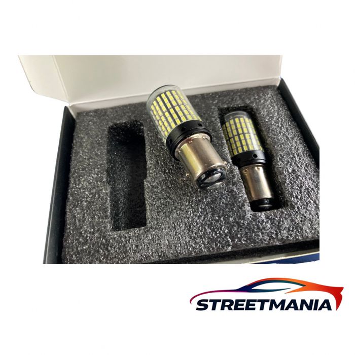 LED крушки за стоп с две светлини – мощни, 12V, дълъг живот