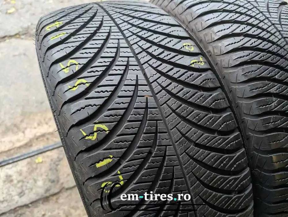SET 2 Anvelope All Season 215/55 R17 GOODYEAR Vector 4Seasons gen2 98W