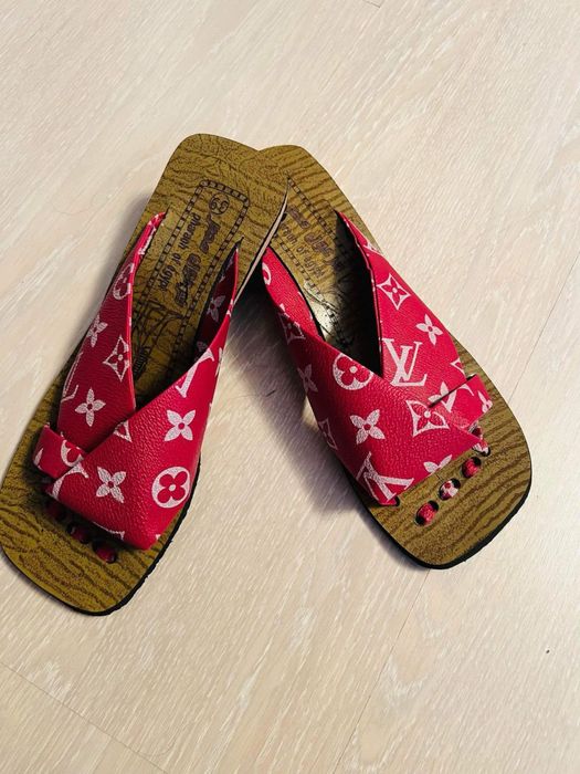 Papuci louis vuitton roz