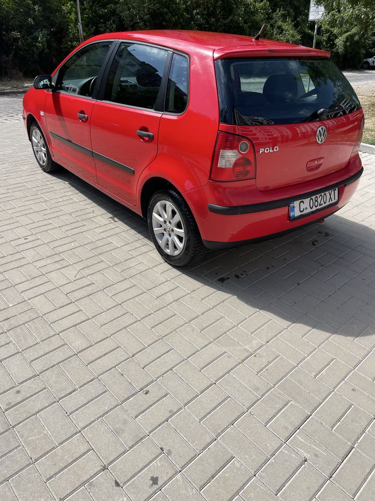Продавам VW Polo 1.2