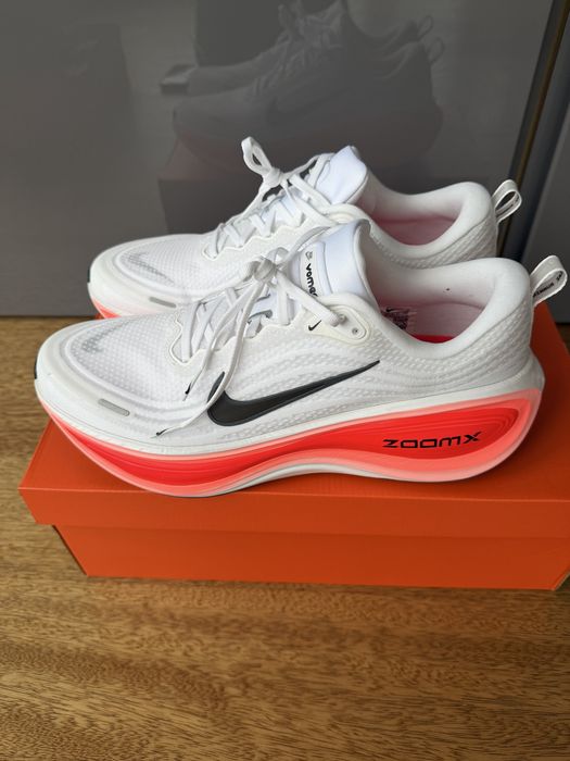 Нови Оригинални маратонки NIKE VOMERO 18 PLUS IT47,5