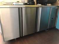 Холодильный стол Polair 3-дверный