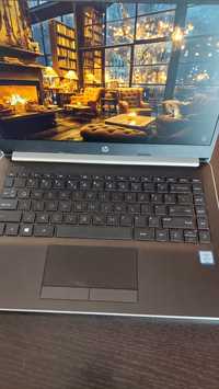 HP Laptop 14-cf0xx intel i3-7020U , 8Gb Ram ,ssd 256Gb