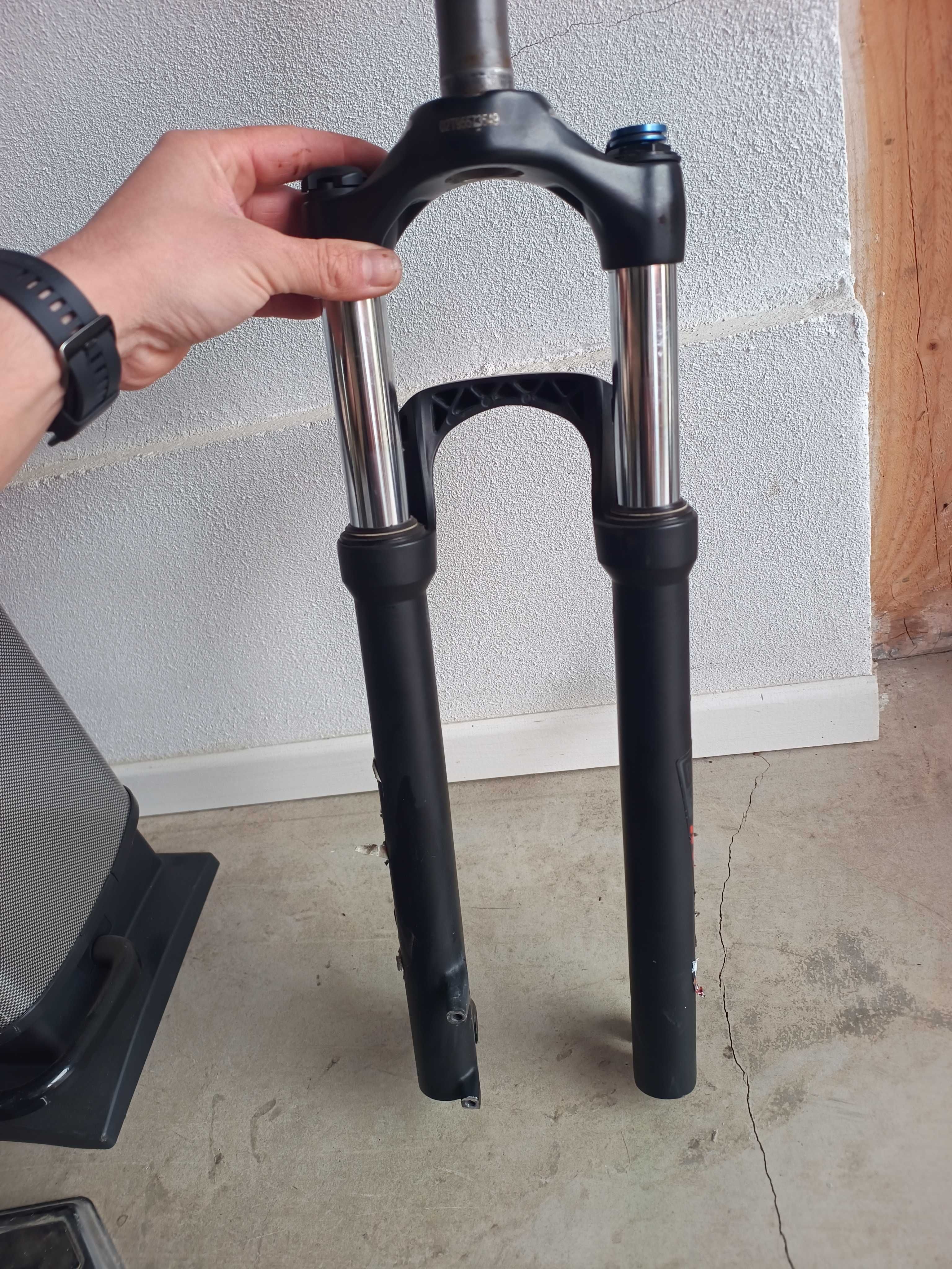 Furca Mountain bike Rockshox Recon