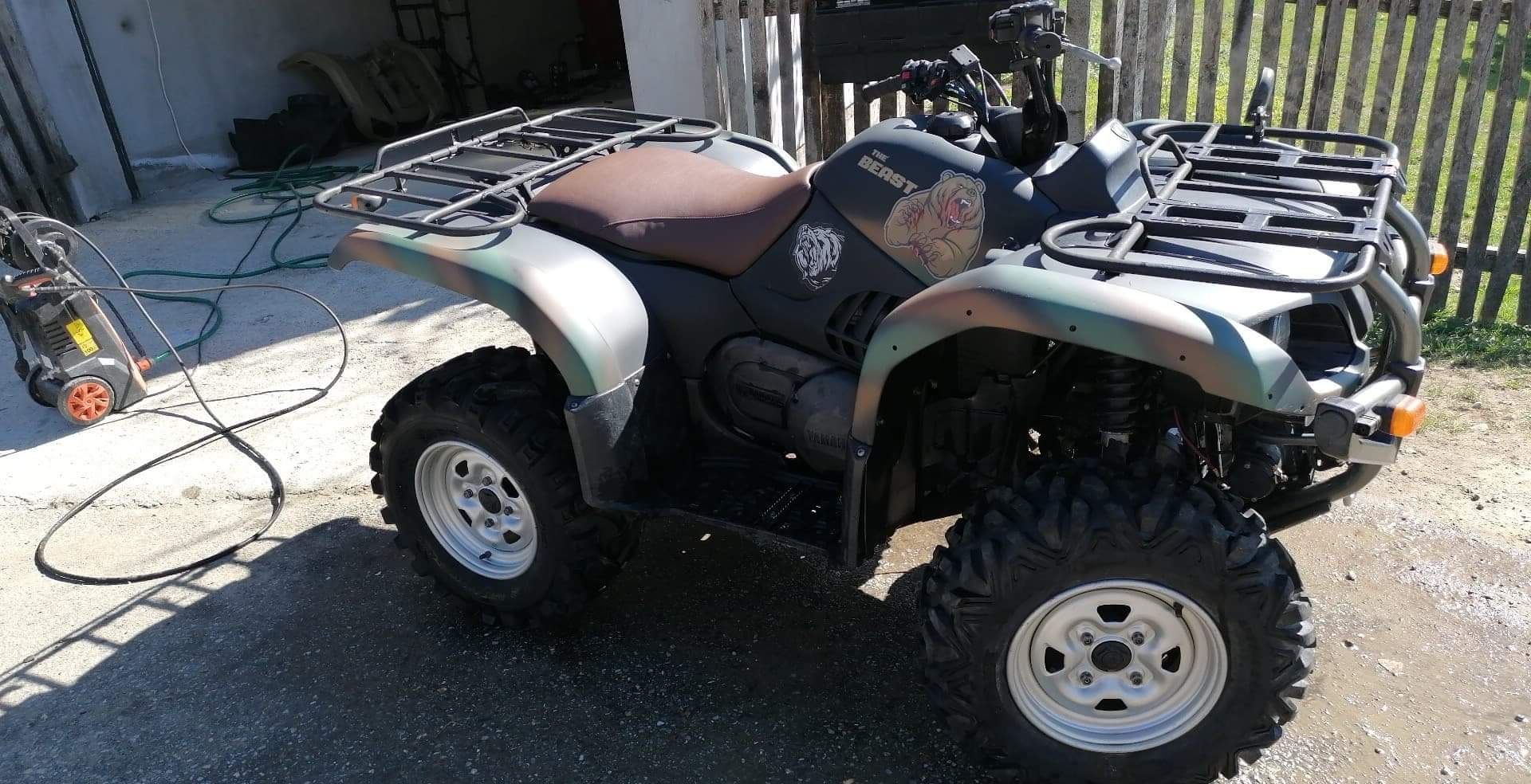 Yamaha grizzly 660 , yamaha grizzly 600 si suzuki ltz 400