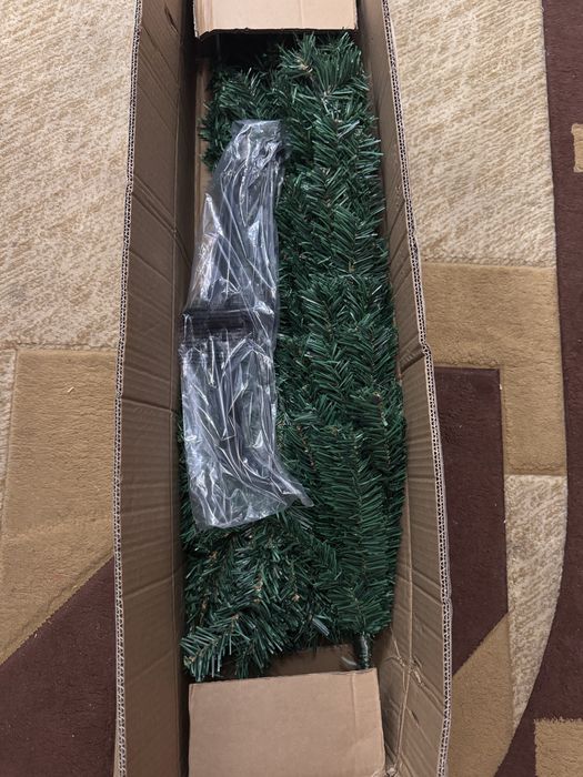 Brad de craciun artificial