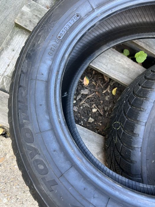 Cauciucuri iarna 185/65/15 Toyo 2020