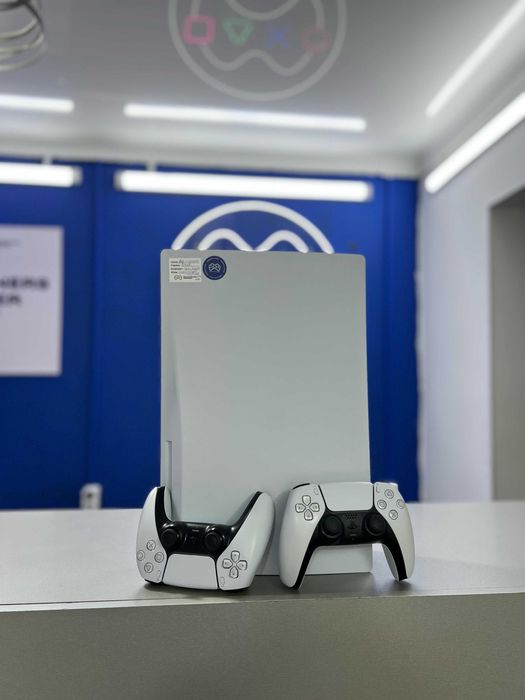 PlayStation 5 с гарантией (игры в подарок)
