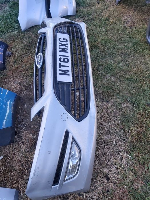 Bara fata ford     focus mondeo