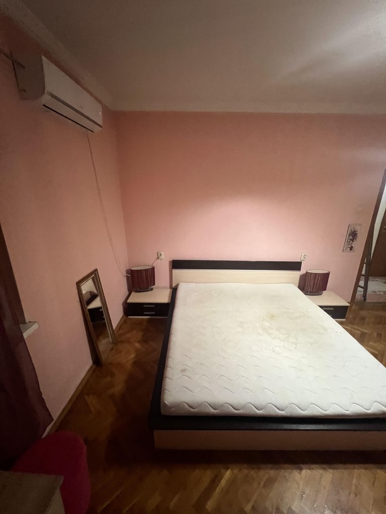 Дава се под наем Тристаен апартамент в София, Център - 86 кв.м за 750 € - Снимка #6