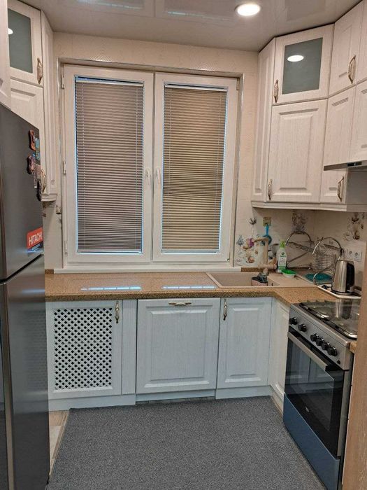 Просторная 4-комнатная квартира с евроремонтом в Карасу-2!