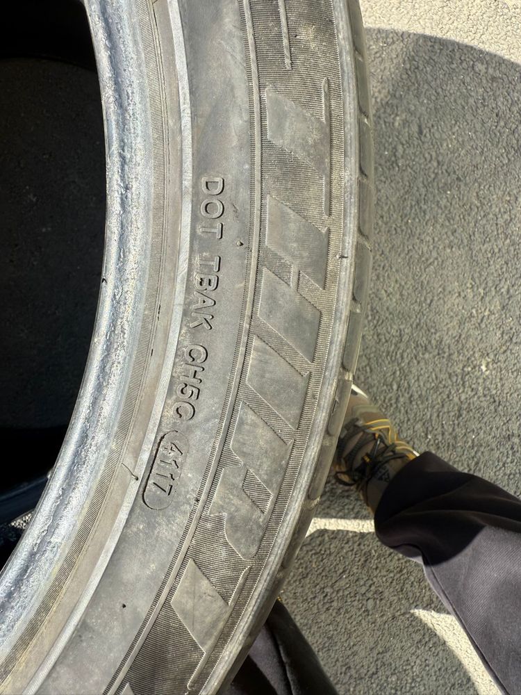 Set anevlope Thirty BMW X5 in doua latimi 275/40/20 si 315/35/20