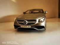 Mercedes 1:18 мерцедес