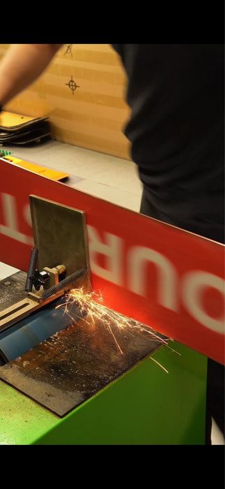 Обслуживание лыж и сноубордов