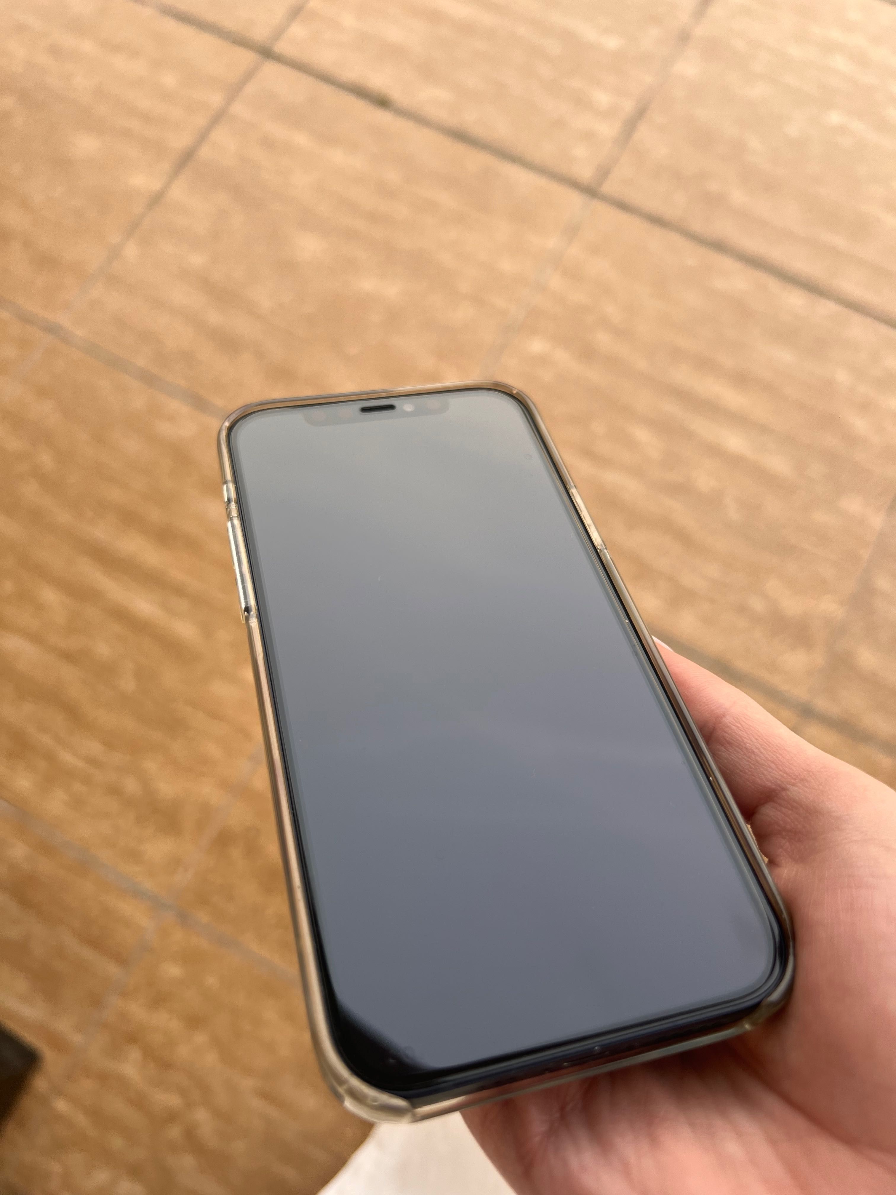 Iphone 12 64 gb negru