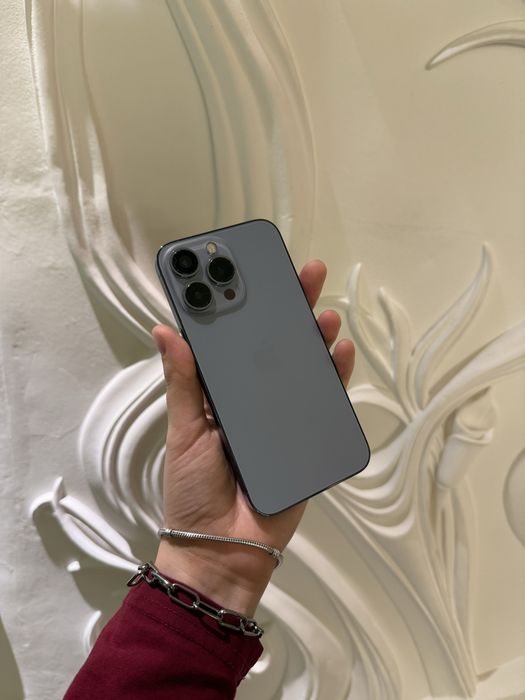 Продам iphone 13 pro