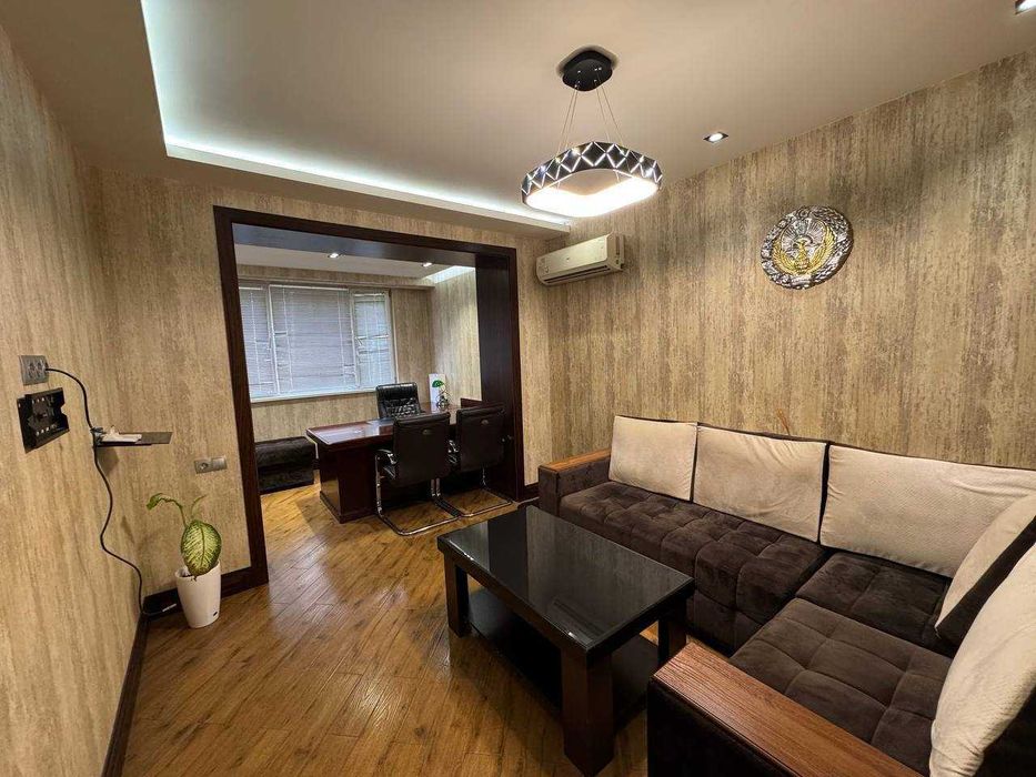 Аренда офиса в центре (Ц-1) с ремонтом