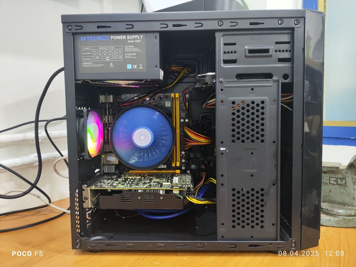 Шустрый игровой компьютер (кейс) ddr4,12gb,SSD,HDD,Video3gb