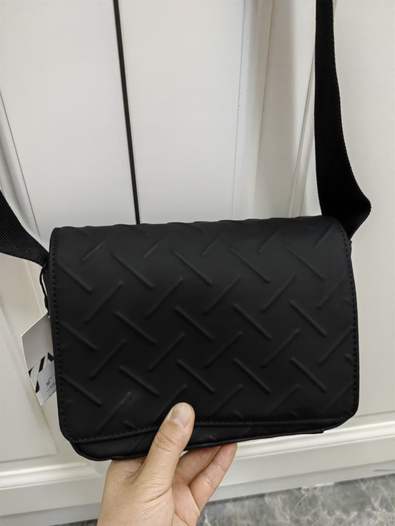 продаётся новая сумка zara