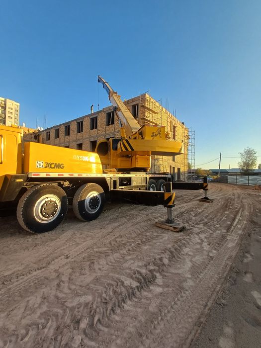 Avto kran xizmatii 30t dan 100t gacha