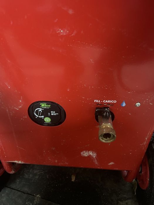 Pompa curățare  si testare instalatii termice