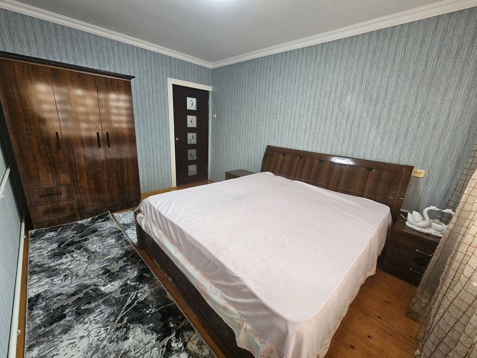 Мухаеё флагман ёнида 2 хоналик квартира ижарага берилади