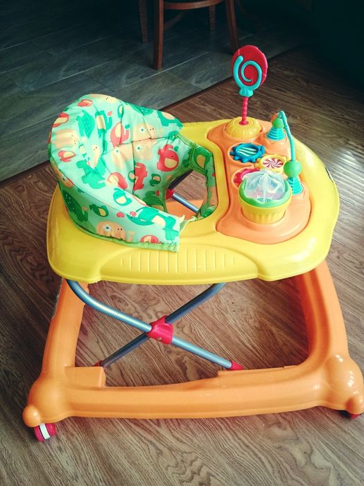 Проходилка Chicco Circus