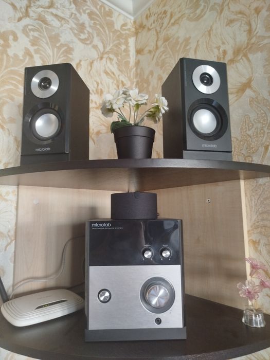 Компьютерные колонки Microlab
