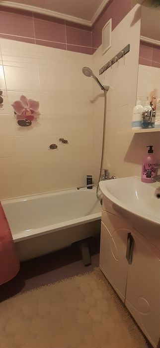 Продаётся отличная 2-х комн на 8 мкр