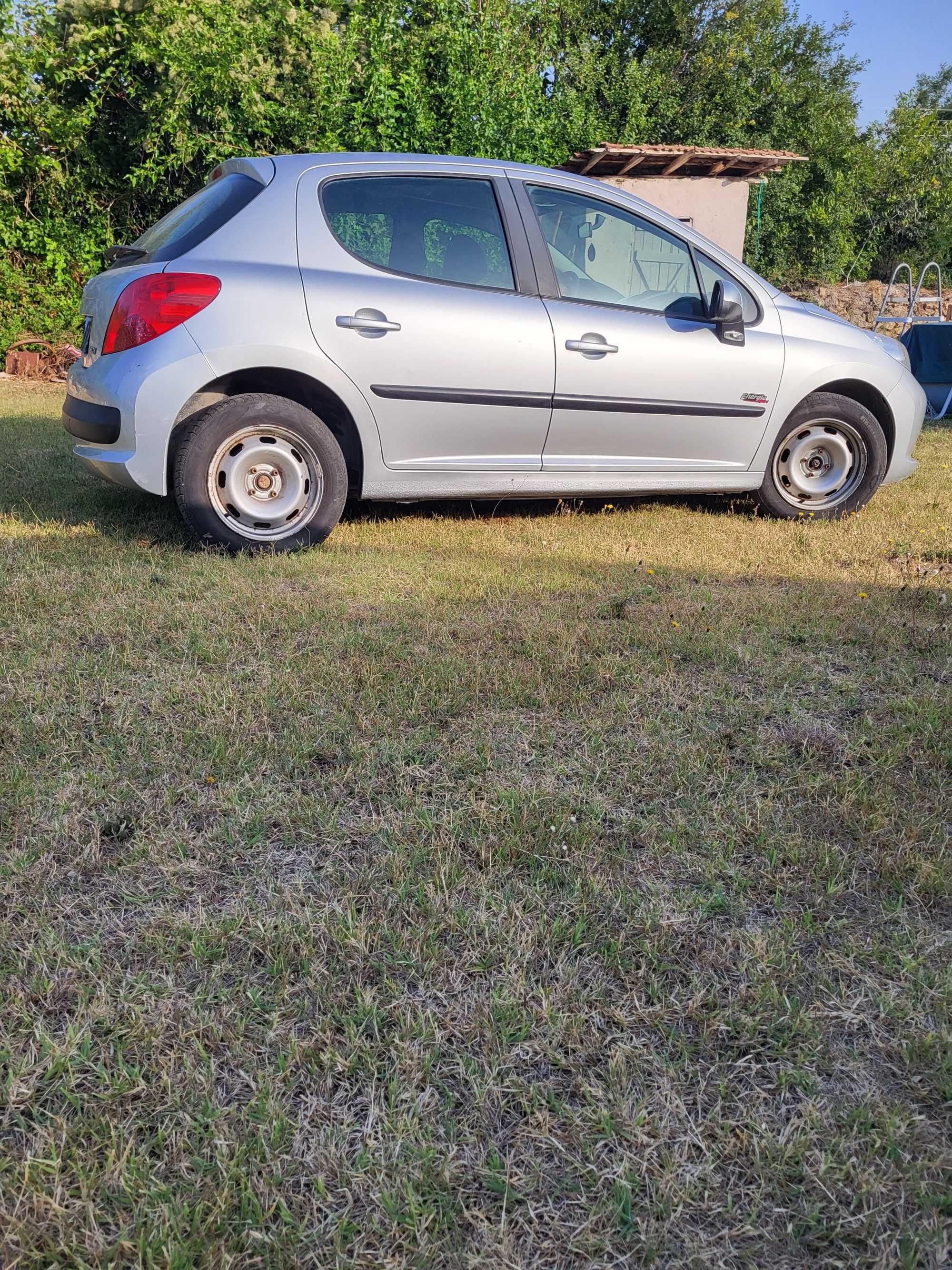 Peugeot 207 внос от Италия 2009 година