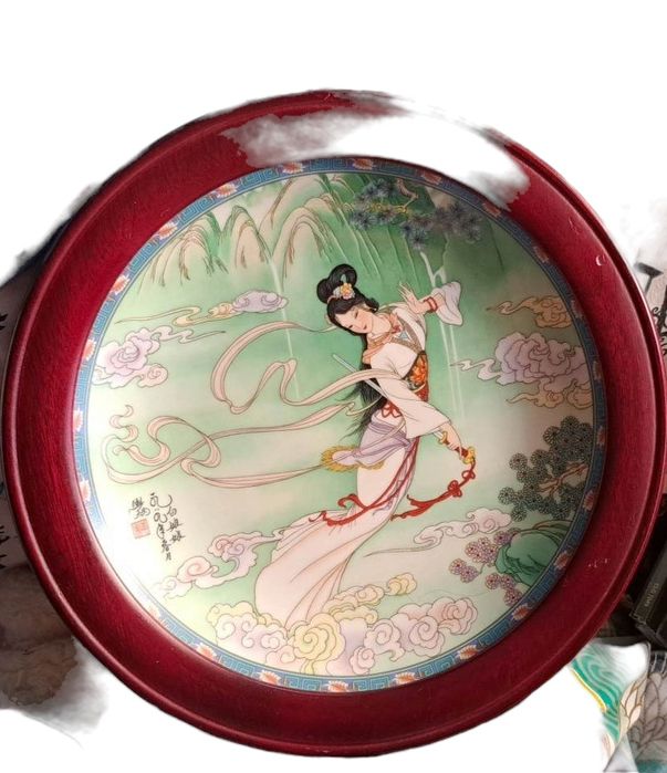 Китайски колекционерски чинии, порцелан