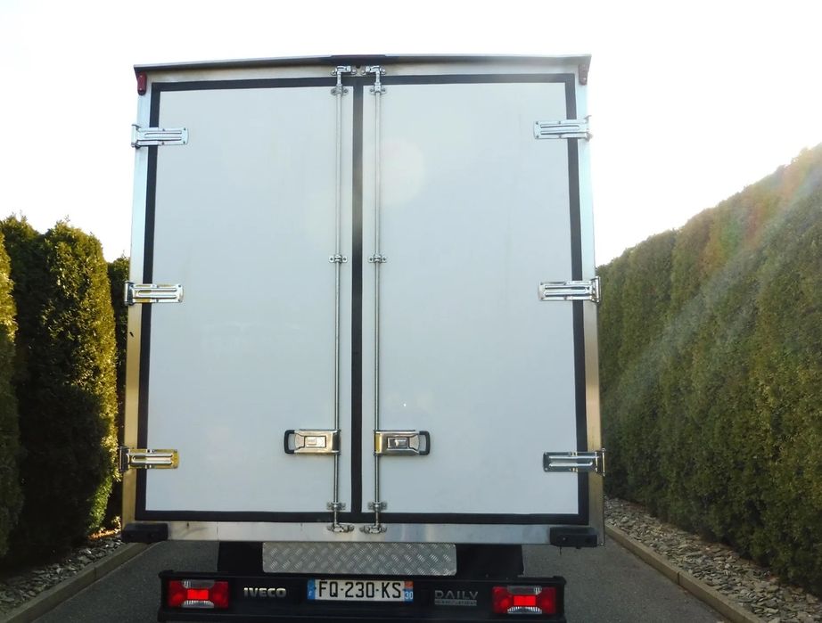 Iveco 35c18 frigorific, himatic 8 paleti, - 20+20