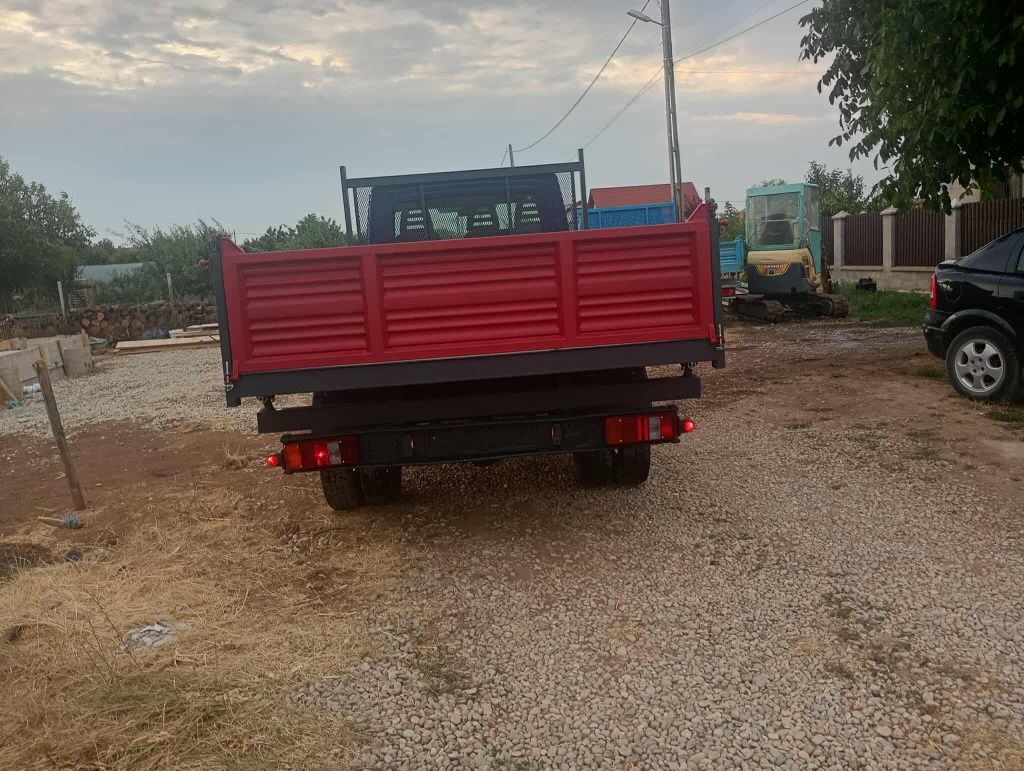vand Iveco 35c14 basculare pe 3 părți