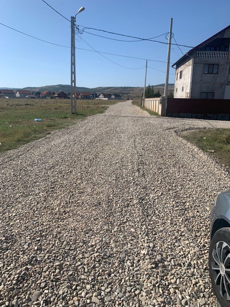 Vând teren intravilan Aeroport